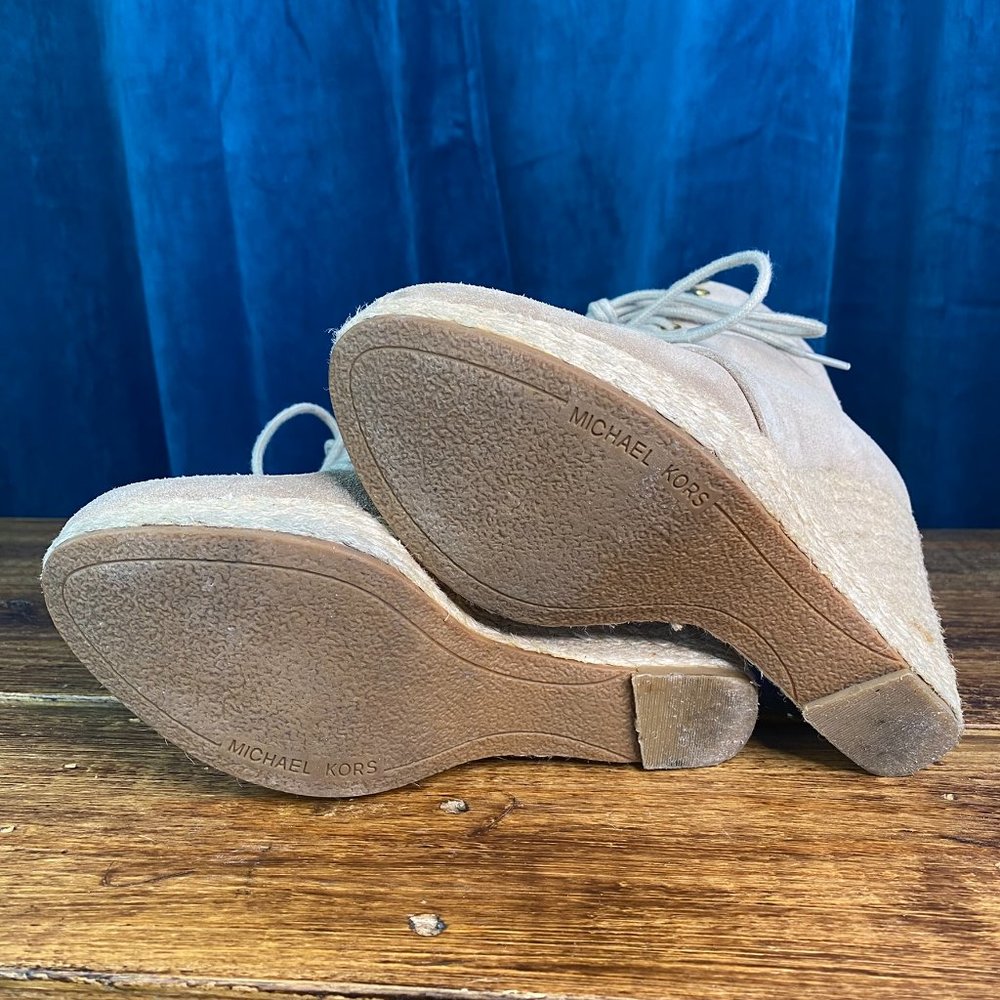 Michael by Michael Kors Jada Suede Wedge Bootie Size 7.5 - Picture 5 of 11